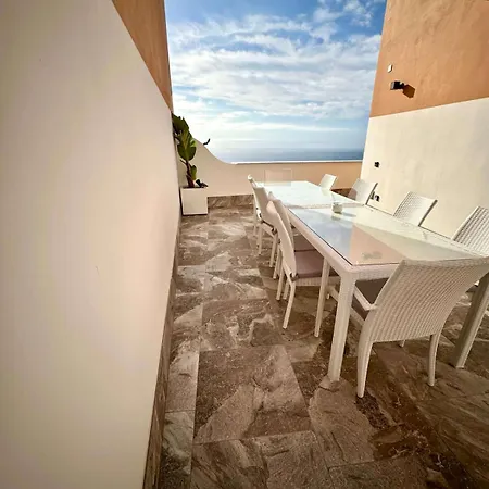 Ocean View Tenerife アデヘ