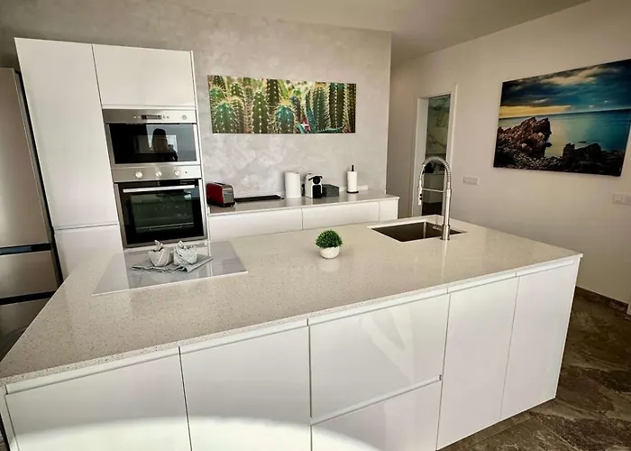 Ocean View Tenerife * アデヘ